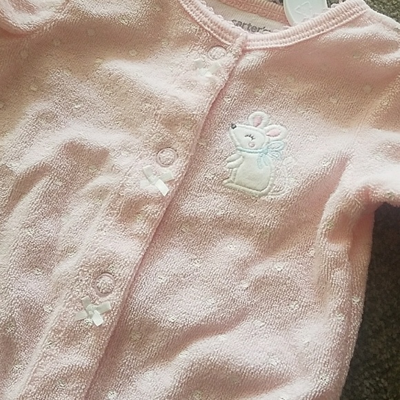 Light pink onesie - Picture 2 of 4